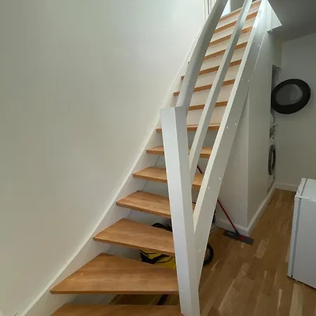F27-1 3 People, 3 Bedrooms, Fully Furnished 빌라