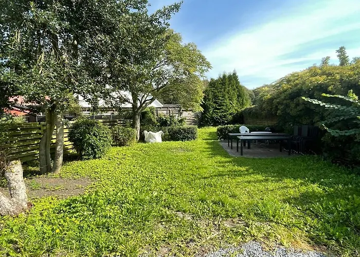 F27-1 3 People, 3 Bedrooms, Fully Furnished * Ålborg